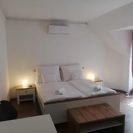 Bed and breakfast Levanda Panzió