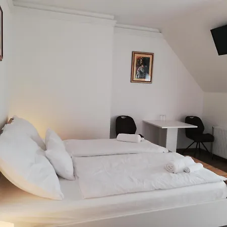 Levanda Panzió 3* Kópháza