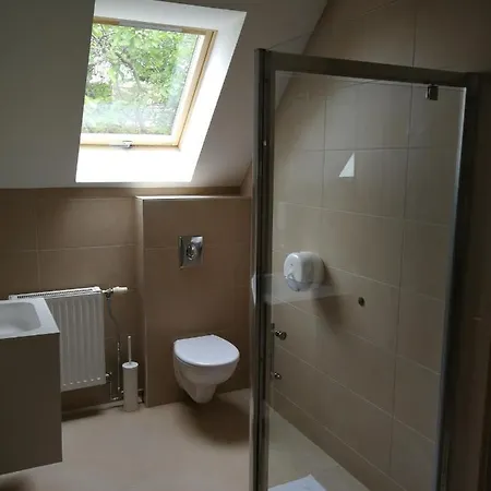 Levanda Panzió Bed and breakfast 3*