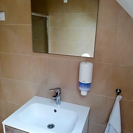 Levanda Panzio فندق مبيت وإفطار