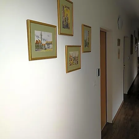 Bed & Breakfast Levanda Panzio 3*