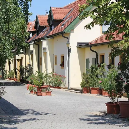 住宿加早餐酒店 勒旺达畔兹奥住宿加早餐旅馆