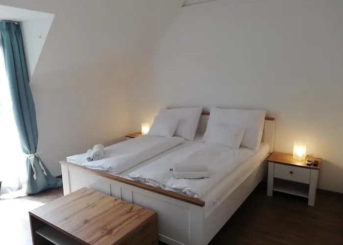 فندق مبيت وإفطار Levanda Panzio Kópháza