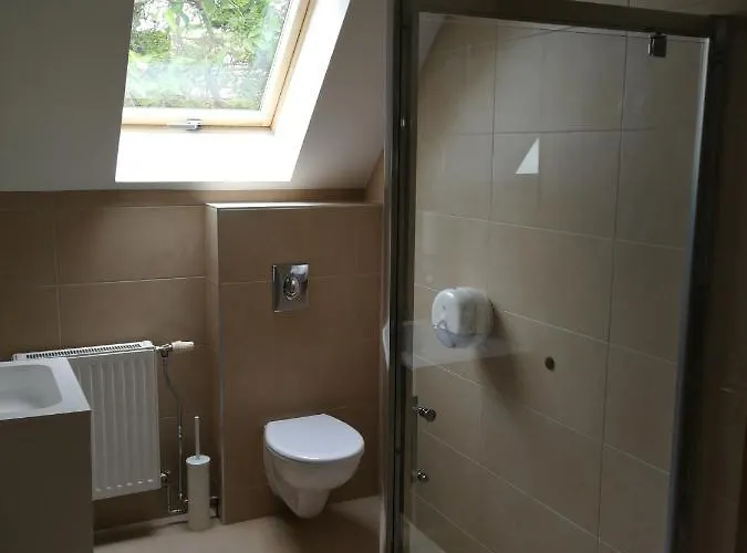 Levanda Panzio فندق مبيت وإفطار 3*